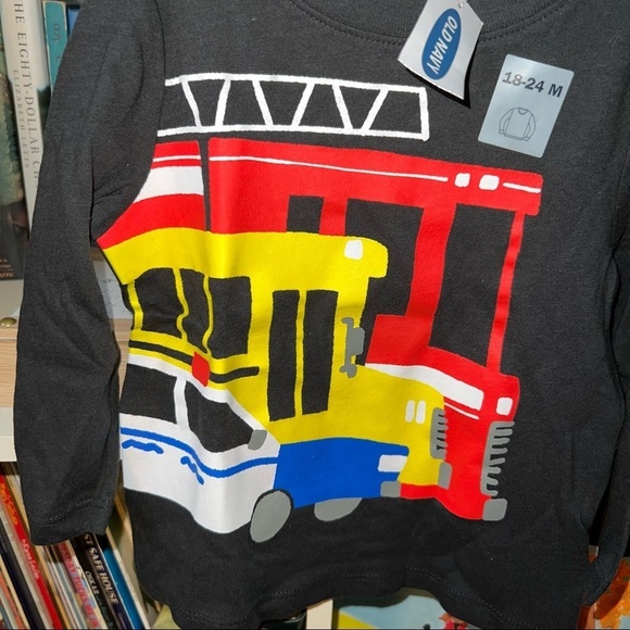 Old Navy Nwt Bold graphic vehicle design Tee for your toddler that he’ll love - Picture 3 of 4